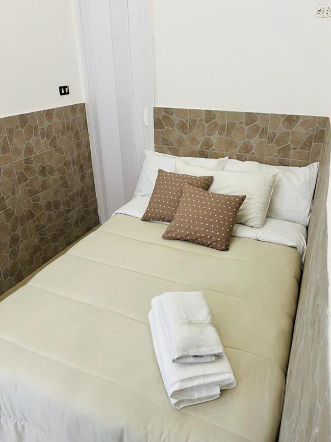 Basso Di Napoli Room photo
